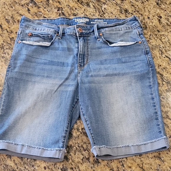 Denizen Levis Modern Bermuda Shorts 